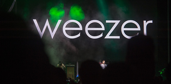 Weezer at Life is Beautiful-1-3