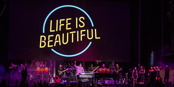Stevie Wonder at Life is Beautiful-1