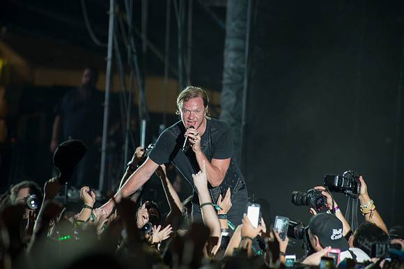 Imagine Dragons at Life is Beautiful-1-2